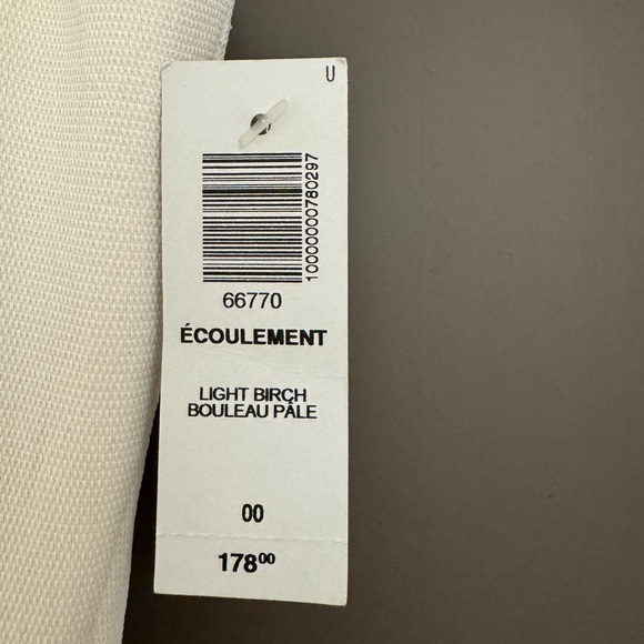 Aritzia - Elegant Cream Sleeveless Jumpsuit - Picture 3 of 3